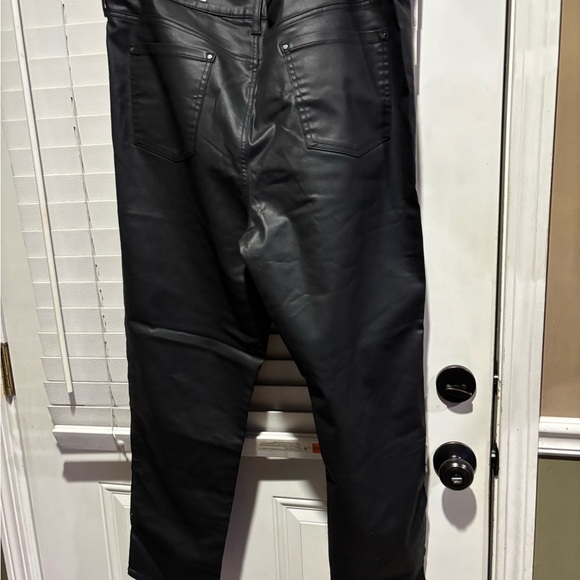 Chico's Womens Dark faux Leather look Jeans - Picture 4 of 15